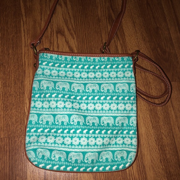 Purse with elephant design - Picture 2 of 2
